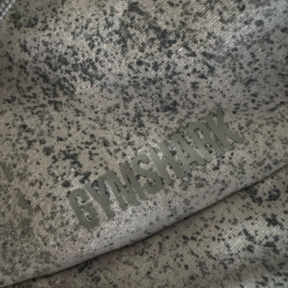 Gymshark Heathered Gray Joggers - Picture 3 of 6